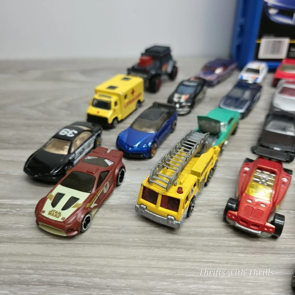 Hotwheels 48 Car Carry Case Style No. 20020 -‎ Full 48+ Cars Mixed Brands/Years